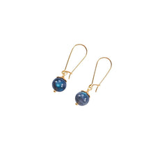 Load image into Gallery viewer, Elegant labradorite earrings with details in 18k gold-plated 925 sterling silver.
