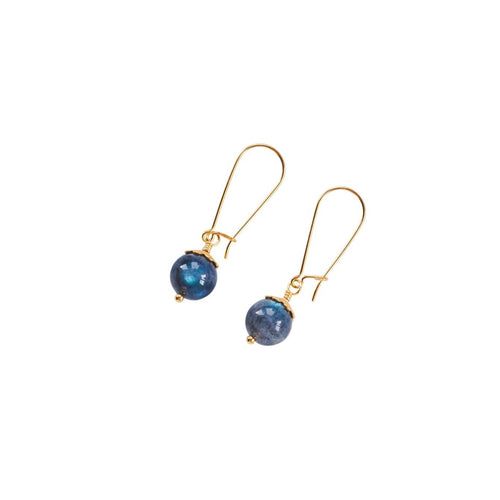 Elegant labradorite earrings with details in 18k gold-plated 925 sterling silver.